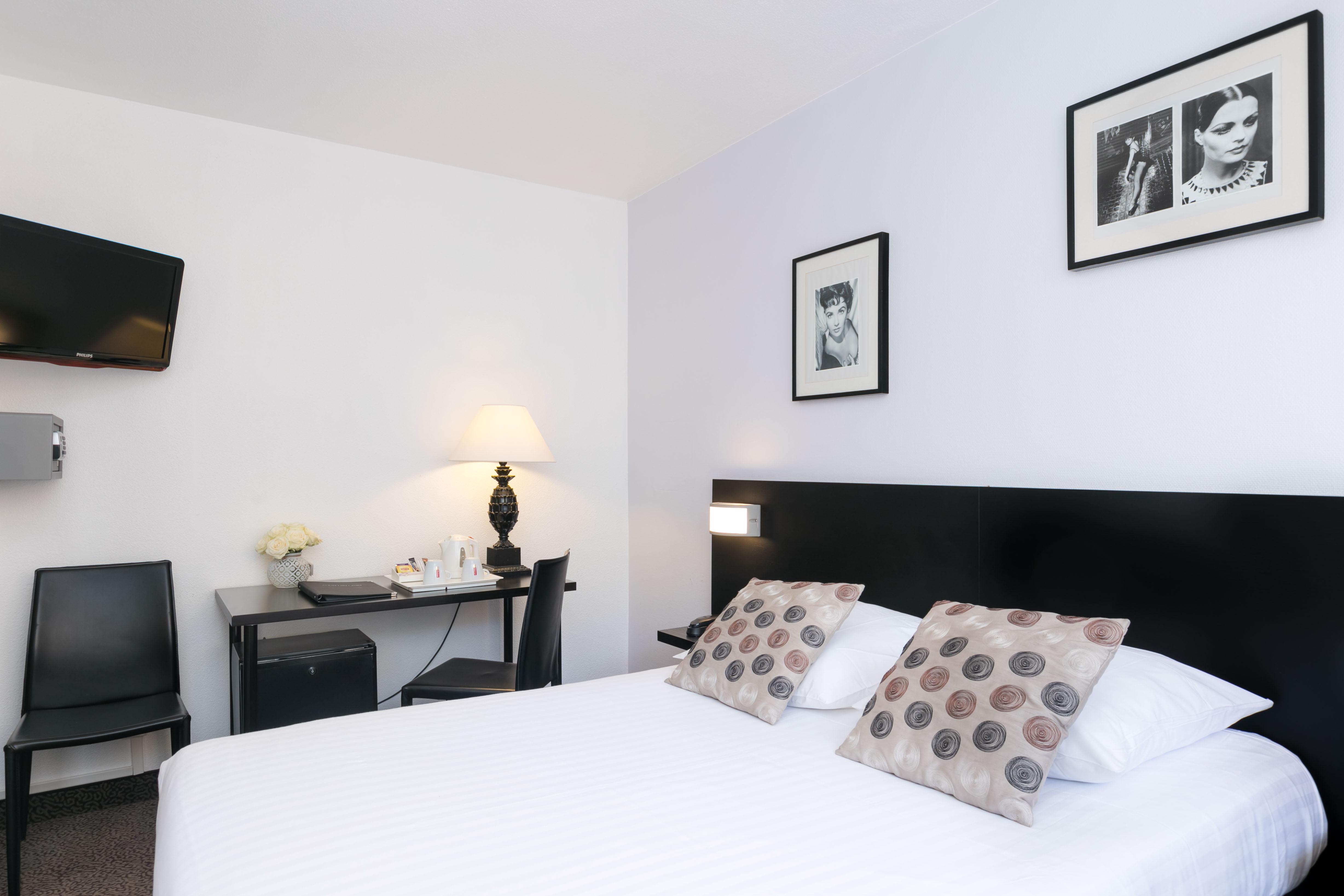 Best Western Hotel Mediterranee Menton Exterior photo