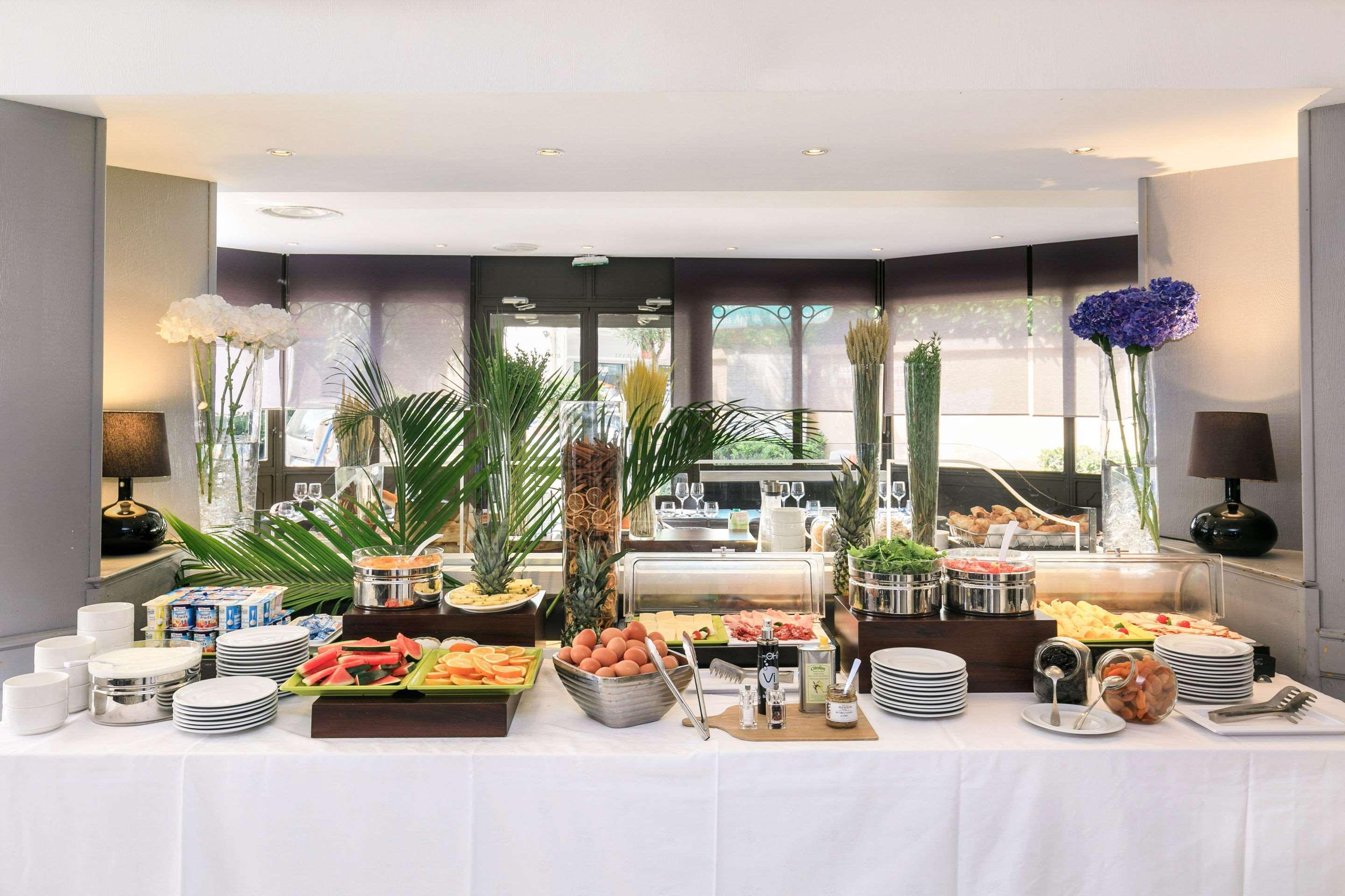 Best Western Hotel Mediterranee Menton Exterior photo