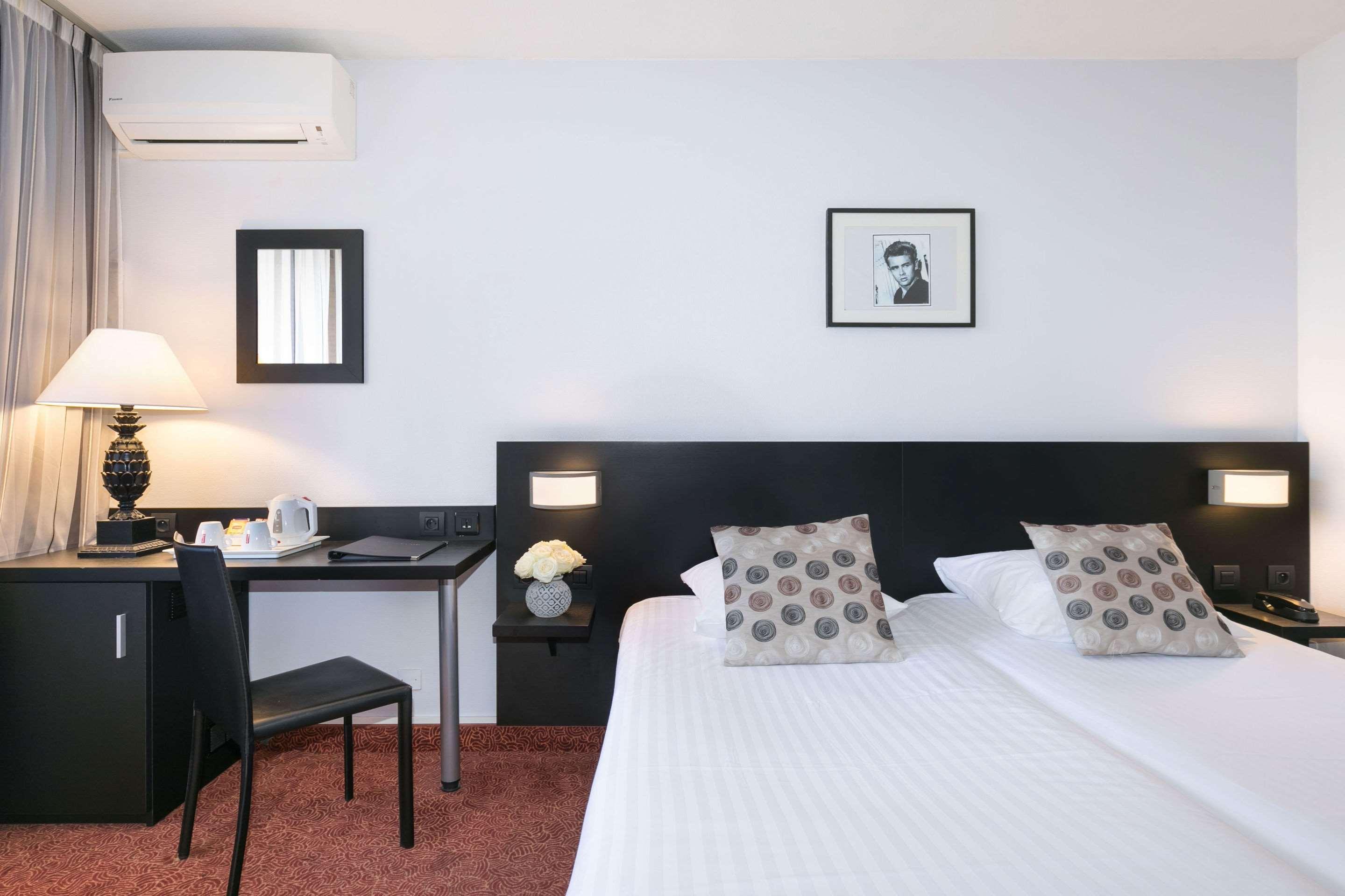 Best Western Hotel Mediterranee Menton Exterior photo